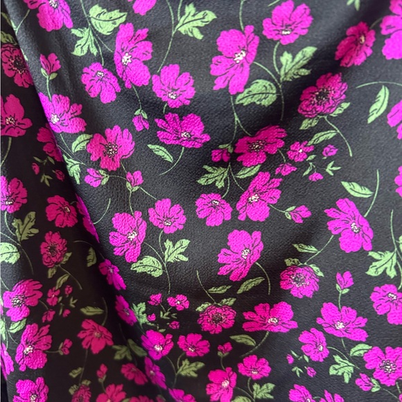 Leith Black Fuschia Floral Long Sleeve Button Up Elastic Shoulder‎ Blouse 1X - Picture 7 of 10